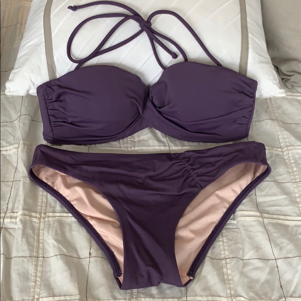 Victoria’s Secret Bikini 👙